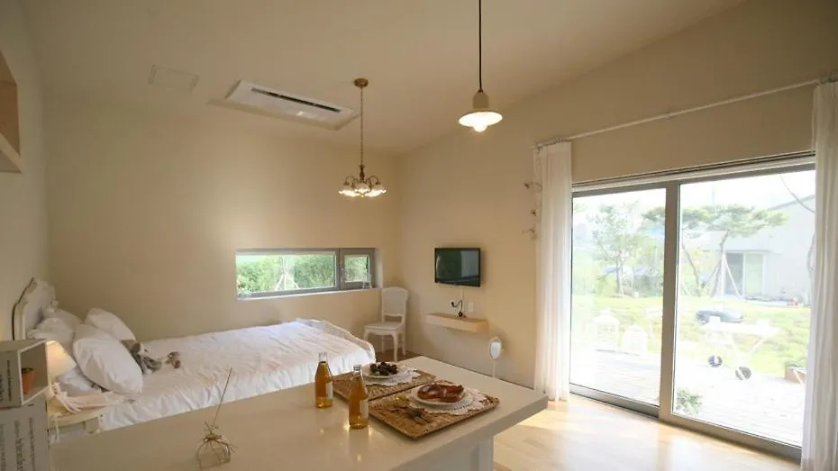 Ensoi Pension Incheon 4*,  South Korea